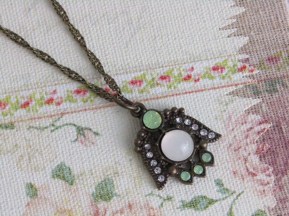 Antique Gold Chain Necklace with Green & Pearl Pendant