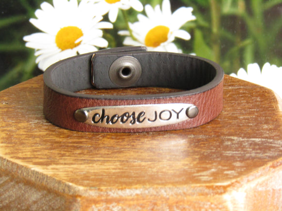Choose Joy Leather Bracelet