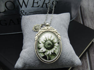 Black and White Sunflower Necklace